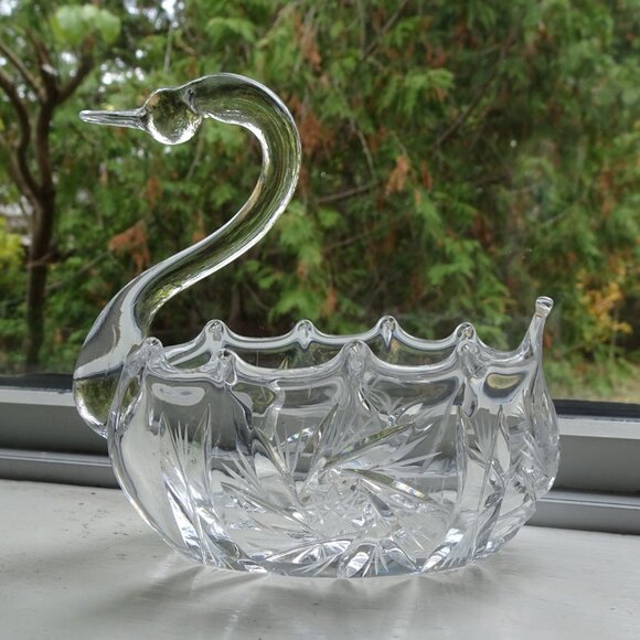 Vintage Crystal Swan Dish Czechoslovakia - Picture 8 of 8
